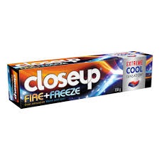 Closeup Fire and Freeze  Extreme Cool Sensation 150 GM (1)